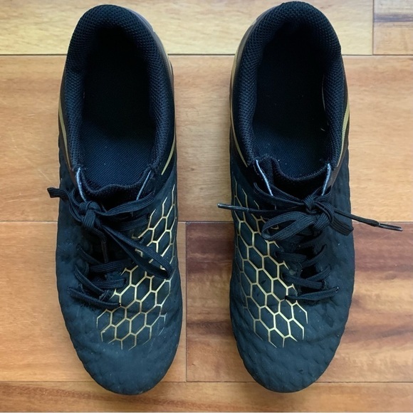 Nike Hypervenom Cleats - Picture 3 of 6